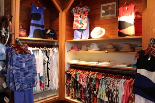Men’s and Women’s clothing, Men’s Clothing stores Naples, Women’s clothing stores in Naples, Women’s clothing boutiques Naples, Women’s gifts and accessories, Women’s Gift Accessories in Naples FL, Naples modern Fashions, Naples Men’s Clothing Store, Women’s Fashions in Naples FL