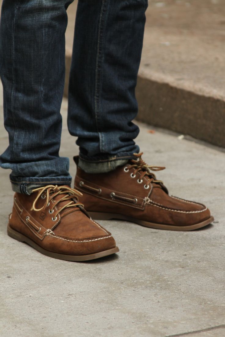 vans sperry style