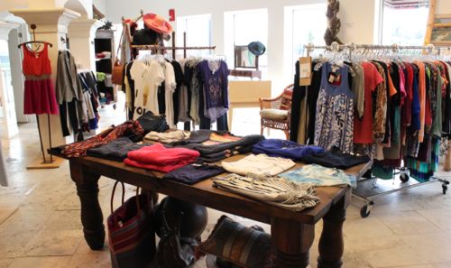 Naples Casual Women’s Clothing, Casual Clothing Naples FL, Woman’s Clothing Boutique Naples, Women’s Fine Fashions, Woman’s Fine Fashions Naples, Naples Woman’s Clothing stores, Woman’s Clothing boutiques in Naples, Women’s gift stores in Naples